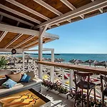 Saint Thomas Village Feriested 5*