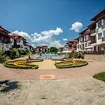 Saint Thomas Village