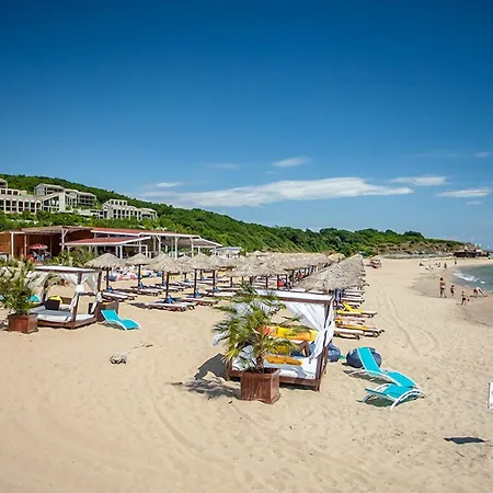 Saint Thomas Village 소조폴