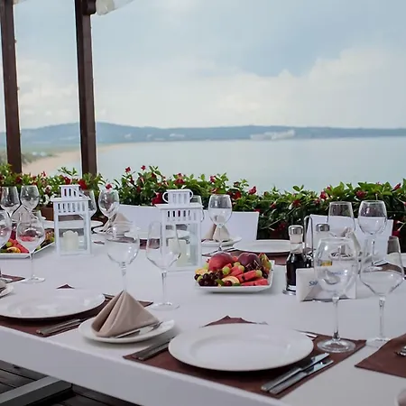 Saint Thomas Village