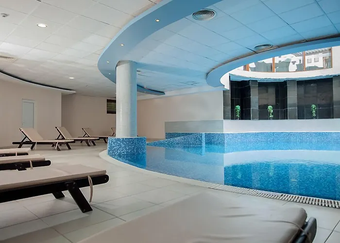 Saint Thomas Village ソゾポル