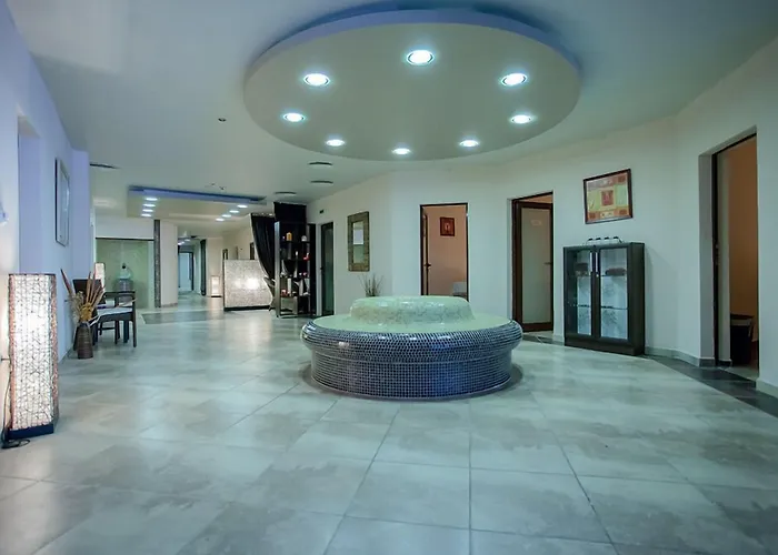 Saint Thomas Village