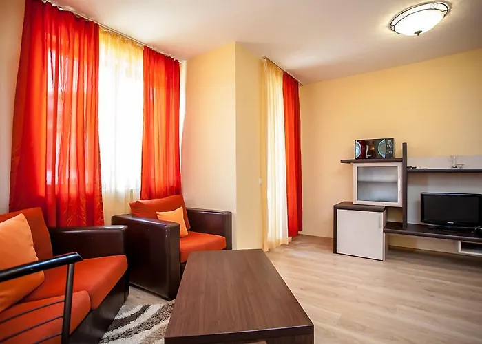 Saint Thomas Village ソゾポル