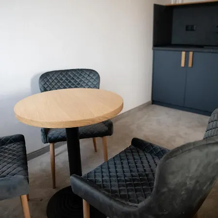 אתר נופש Saint Thomas Village 5*