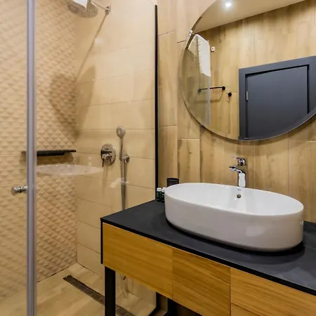 Saint Thomas Village אתר נופש 5*