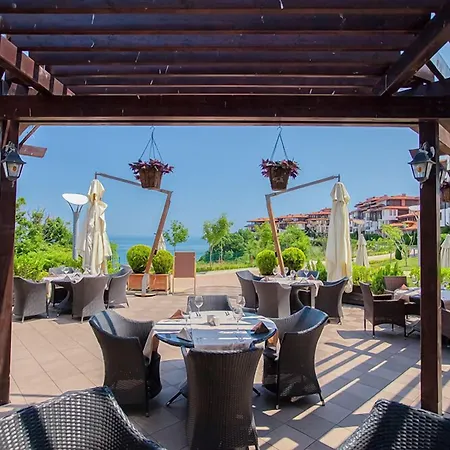 Üdülőközpont Saint Thomas Village Szozopol