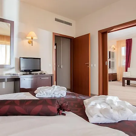 Saint Thomas Village Resort Sozopol