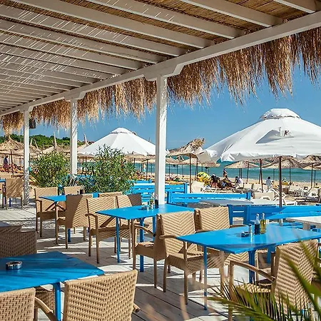 Saint Thomas Village Resort Sosopol