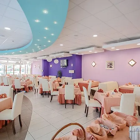 Saint Thomas Village אתר נופש 5*