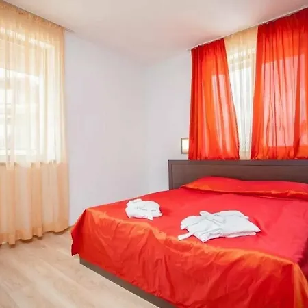 אתר נופש Saint Thomas Village 5*