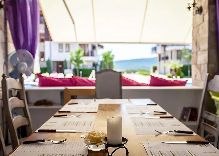 Saint Thomas Village Sozopol