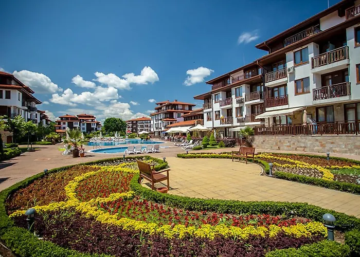 Saint Thomas Village